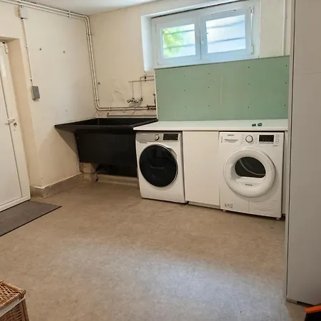 Apartment Spacieuse Maison 10 P Jardin Terrasses Garage